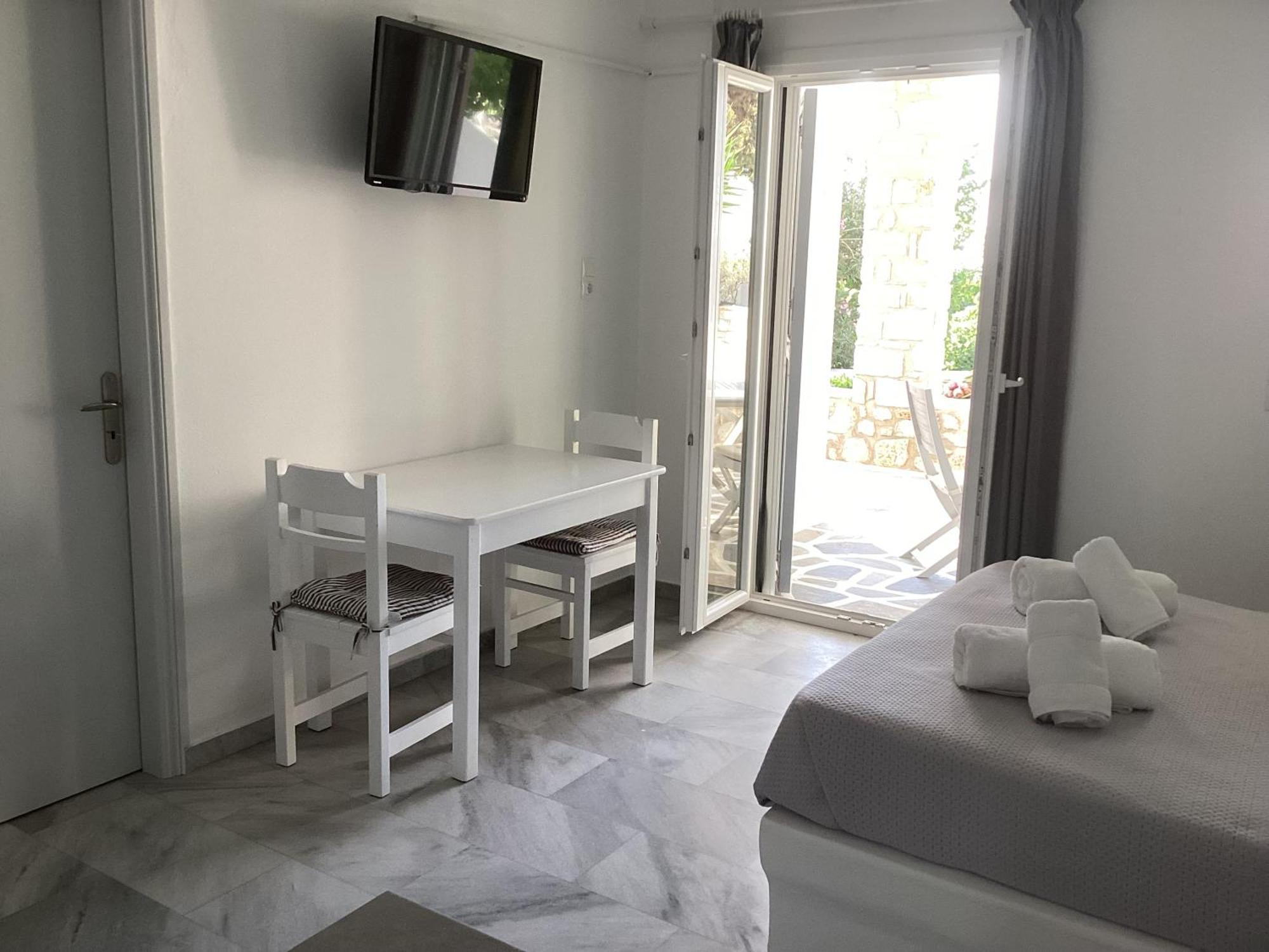 Nefeli Apartment Drios Exterior photo